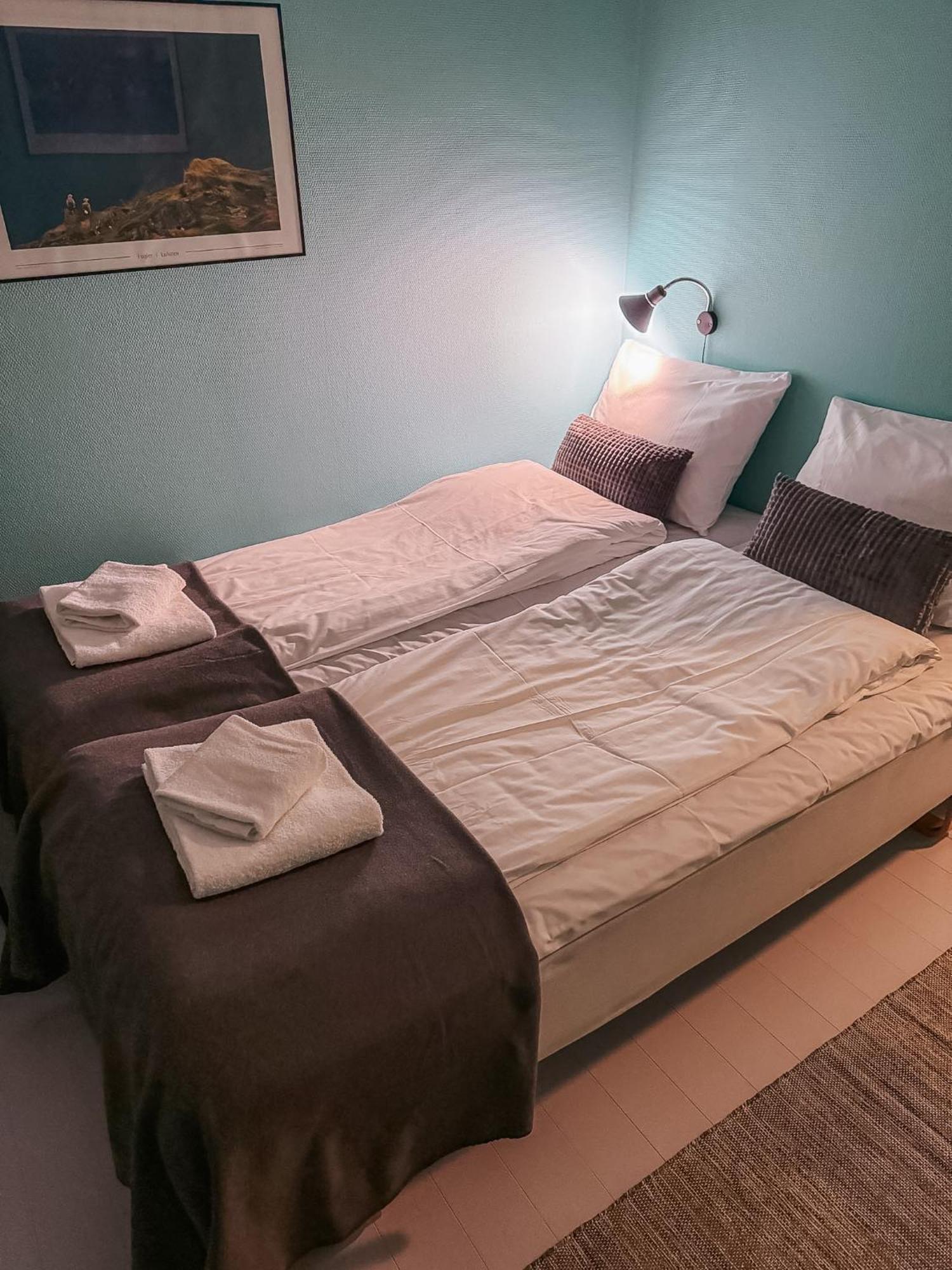 Finnholmen Brygge Henningsvaer Bagian luar foto